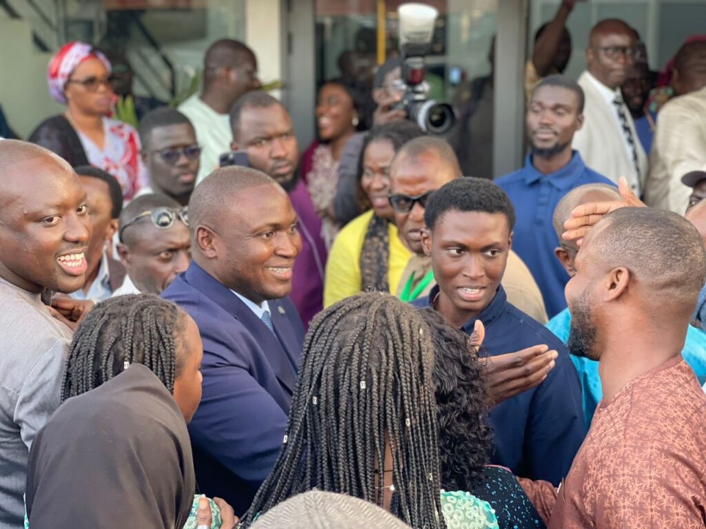 PASSATION DE SERVICE A LA LONASE : Toussaint Manga s’engage à faire de la Lonase un instrument d’accomplissement du projet souverainiste de l’Etat