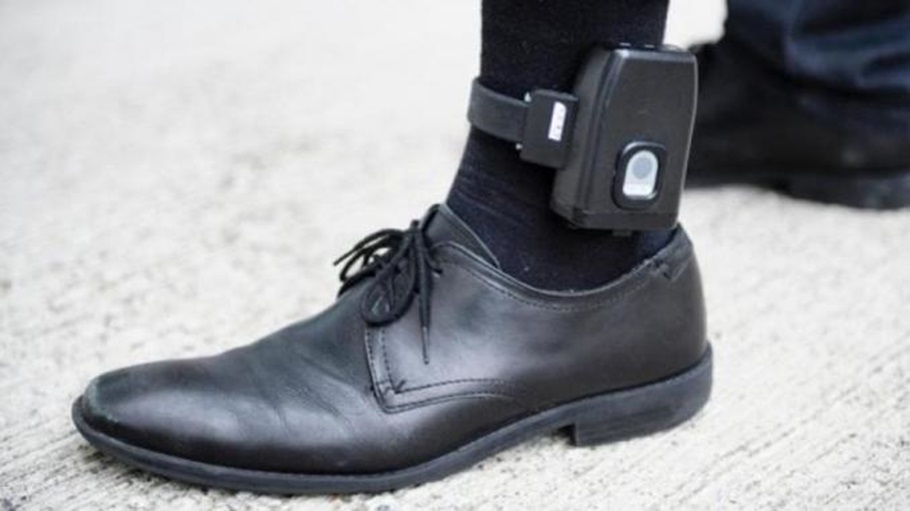 ASSISES NATIONALES DE LA JUSTICE : La Commission réforme s’accorde sur l’utilisation optimale des bracelets électroniques, la réduction des pouvoirs du procureur et bloque sur la présence du Président au Conseil supérieur de la magistrature