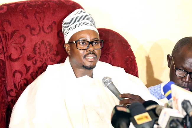 INAUGURATION D’UN CENTRE COMMERCIAL À TOUBA : Serigne Bass Abdou Khadre Mbacké soutient l’offensive fiscale des nouvelles autorités et invite les Sénégalais à s’acquitter de leurs impôts