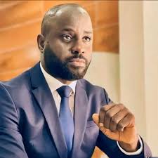 Thierno Bocoum face à la presse à 11h à l’hôtel sunset