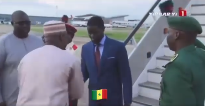 65ème sommet ordinaire des chefs d’État de la Cedeao : L’arrivée du Président Bassirou Diomaye Faye à Abuja (Vidéo)