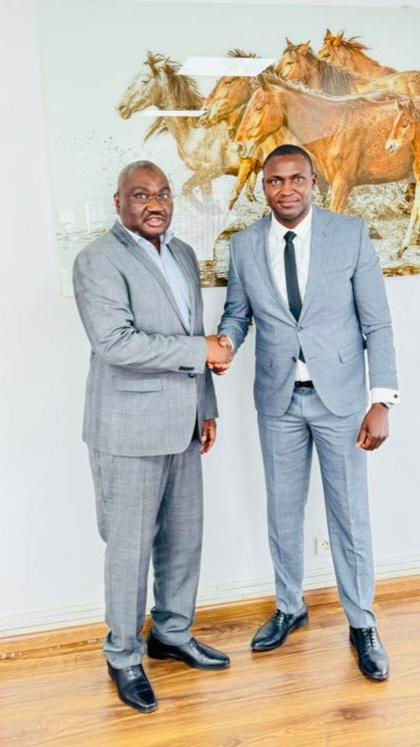 Partenariat : le Dg de la Lonase, Toussaint Manga prêt à accompagner la Fsbb