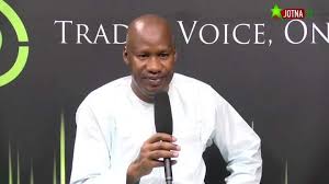 Ministre de la Santé :  le milieu syndical rapportent que ces derniers sont en train de s'organiser pour l'emmener à se bouger.