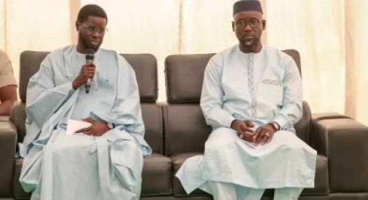 Diomaye à Bambey pour ses condoléances au ministre Alioune Dione