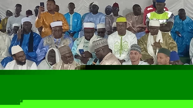 33e édition de la Ziarra de Bambilor : Le Khalife alerte le gouvernement sur le manque d’infrastructures routières à...