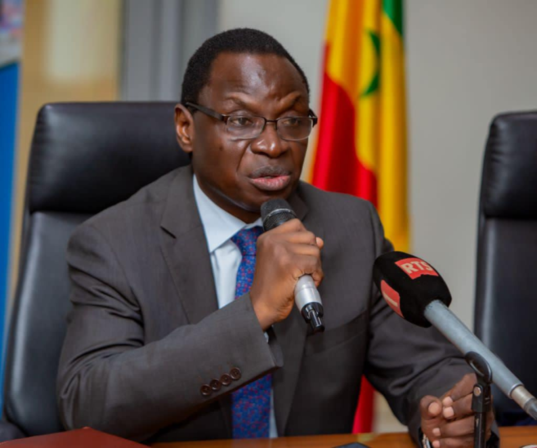 MANAGEMENT, DECISION INOPPORTUNE, RESTRICTION MISSION EXTERIEURE, CONDITIONS DE TRAVAIL : Les agents du ministère du Commerce descendent en flammes Serigne Guèye