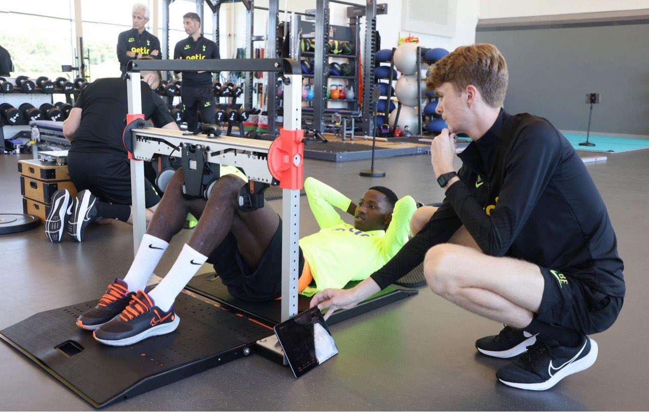 LE TRIO PAPE GUEYE, HABIB DIARRA ET LAMINE CAMARA ADOUBE EN EQUIPE NATIONALE : Pape Matar Sarr pèche physiquement