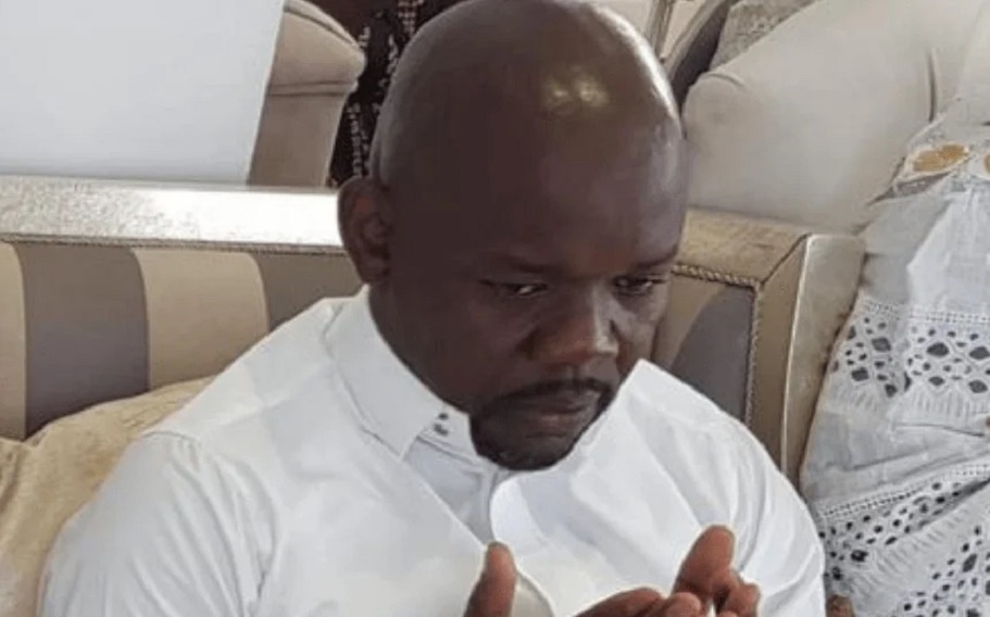 AFFAIRE DES 125 MILLIARDS F CFA : Des Yoffois plaident pour Tahirou Sarr et implorent le tandem Diomaye-Sonko AFFAIRE DES 125 MILLIARDS F CFA : Des Yoffois plaident pour Tahirou Sarr et implorent le tandem Diomaye-Sonko