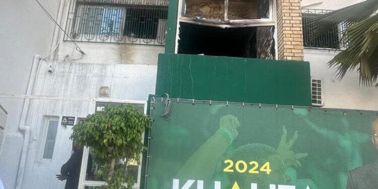 Khalifa Sall  : l'incendie au niveau du siège de Taxawu