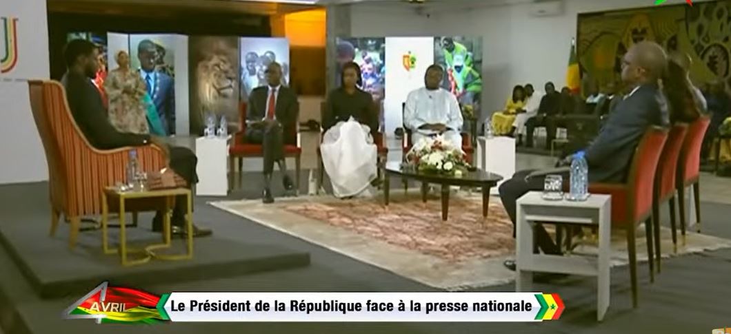 FACE À FACE ENTRE LE PRÉSIDENT ET LA PRESSE NATIONALE : Bassirou Diomaye Faye accuse Macky Sall, adoube encore Ousmane Sonko et promet justice et transparence dans sa gestion