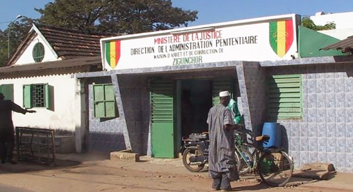 Mac de Ziguinchor : 23 détenus refusent de s’alimenter