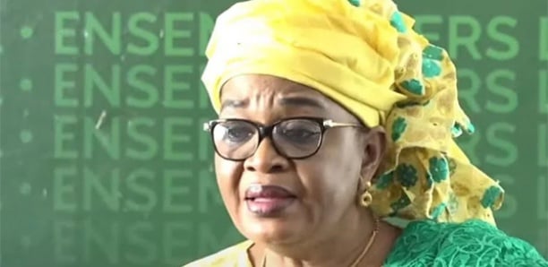 CONFÉRENCE DE PRESSE DE LA COALITION « DIOMAYE PRÉSIDENT » : Aïda Mbodji théorise la haute trahison de Macky Sall, vilipende Thierno Alassane Sall et adoube Diomaye-Sonko