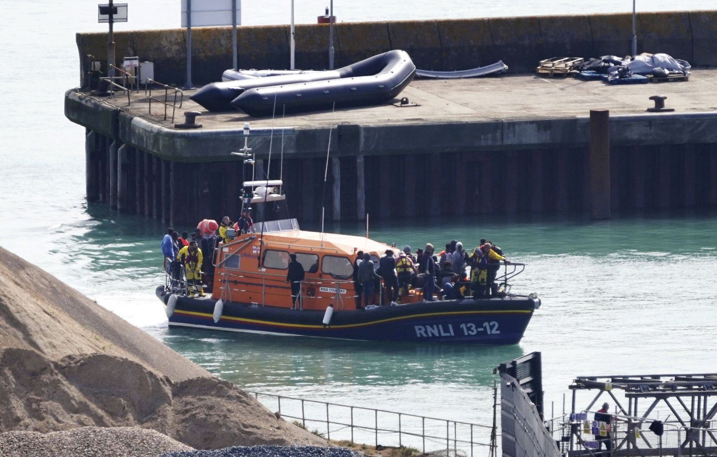 NAUFRAGE DANS LA MANCHE : Un mineur sénégalais condamné au Royaume-Uni, pendant que la France juge les passeurs du même réseau