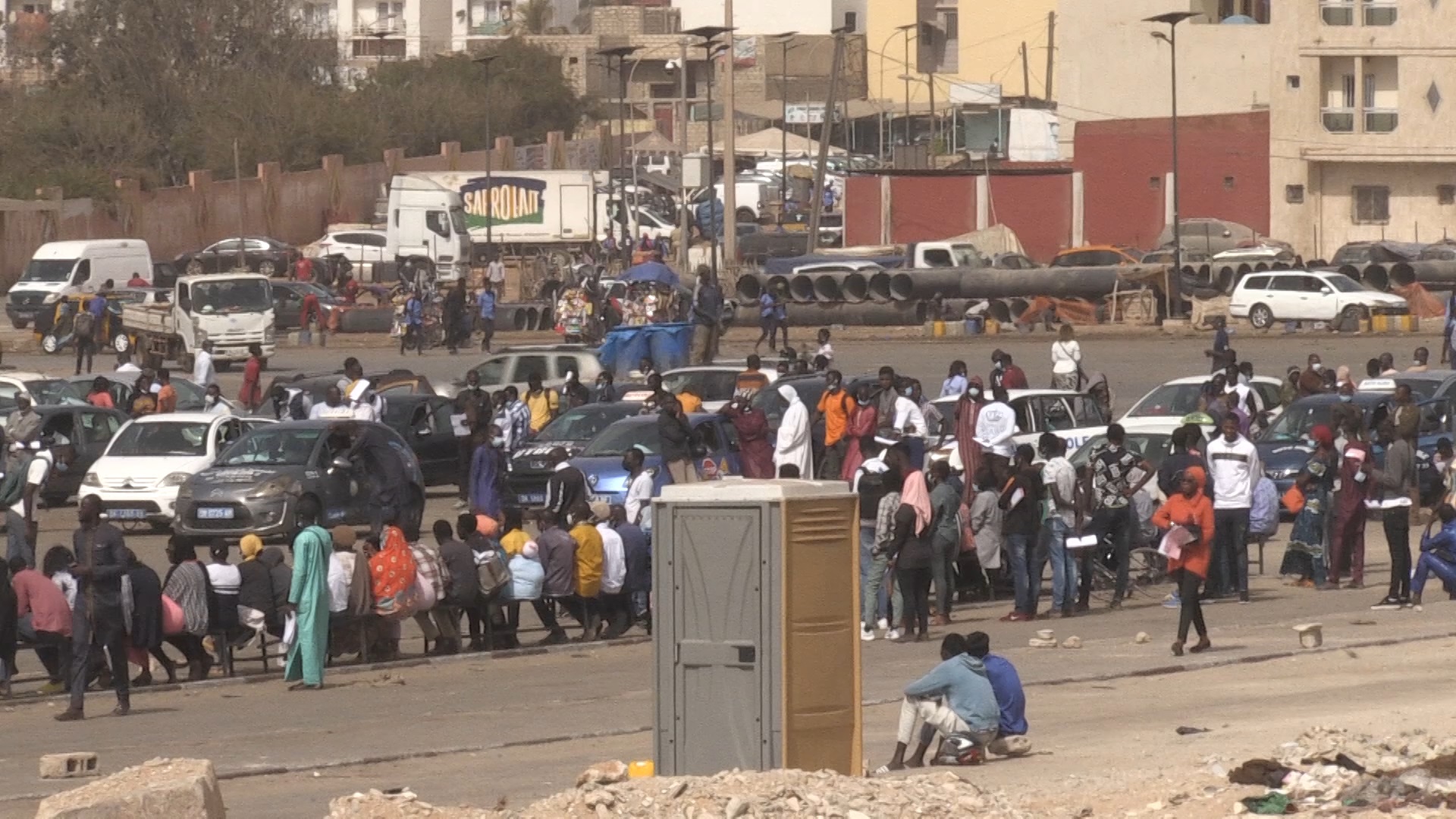 Examens pour l'obtention du permis de conduire : les grenades s'invitent à la fête