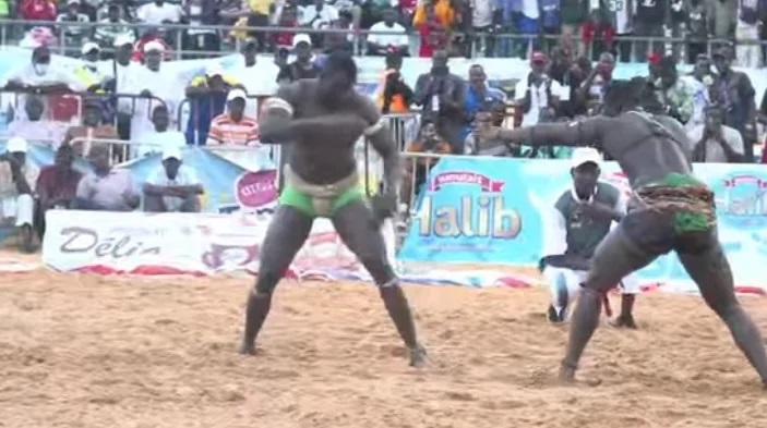 Amanekh bat Niang bu Ndaw presque trop facilement