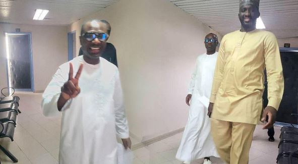 TIRAILLEMENTS DANS LE BUREAU DU DOYEN DES JUGES SUR LE REPORT DE SON INCULPATION POUR LUNDI : La défense de Badara Gadiaga dit niet à son inculpation puis boude, le juge d'instruction se plie à leur demande et reporte à lundi