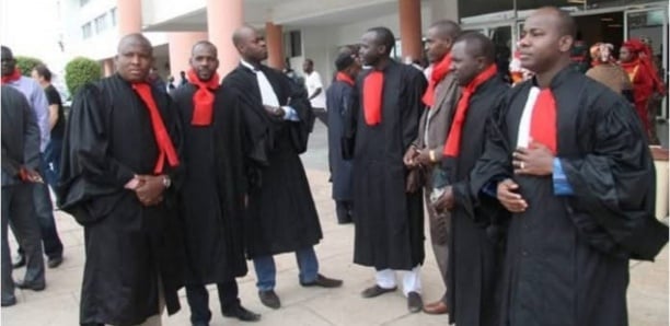 La Coalition des centrales syndicales soutient les greffiers