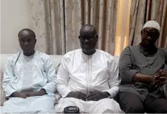 Le banquier Madana Kane, président du parti Dundu, envoie une délégation chez Badara Gadiaga