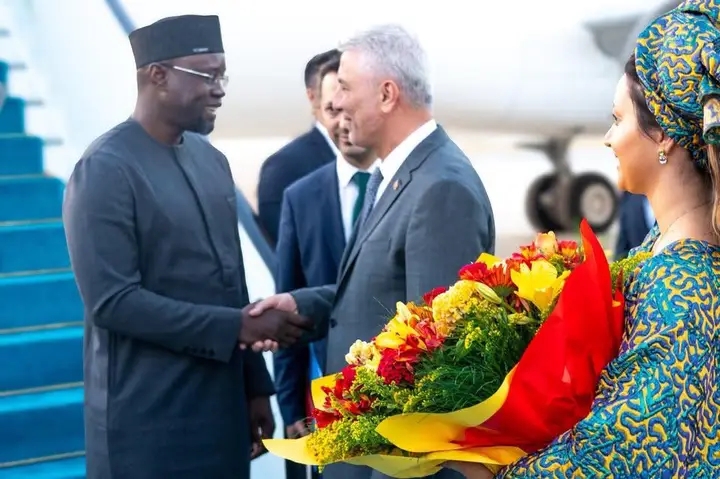 Sonko en Turquie à bord de l’avion de commandement