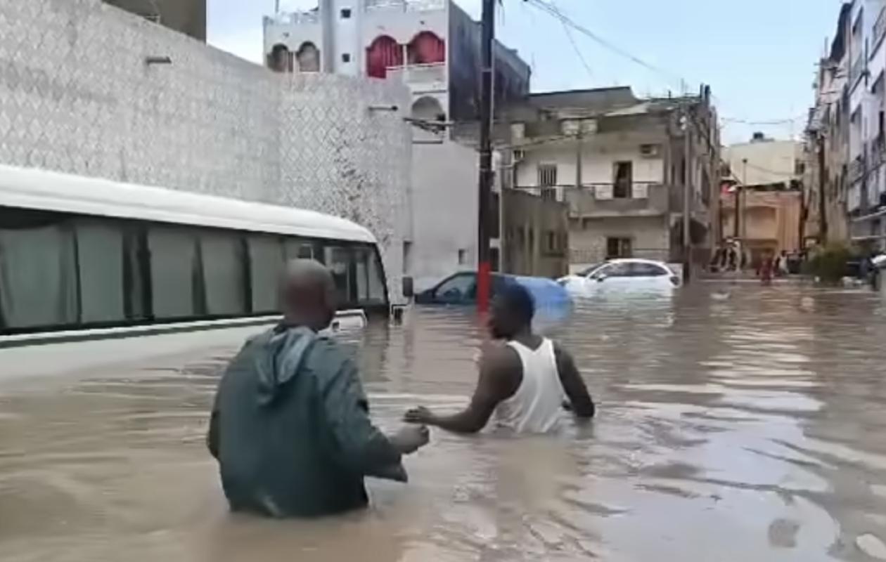 Pluies à Dakar : plusieurs quartiers sous les eaux