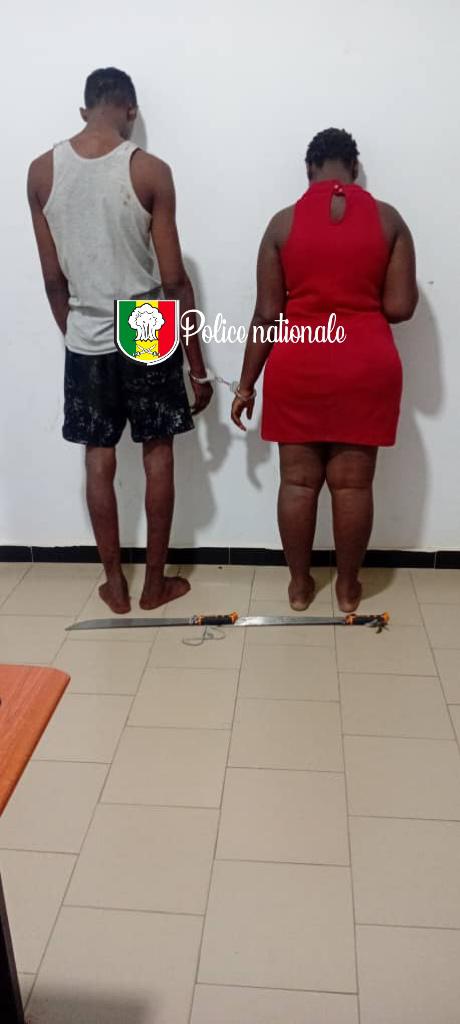 La stratégie d’une fille pour dépouiller son copain