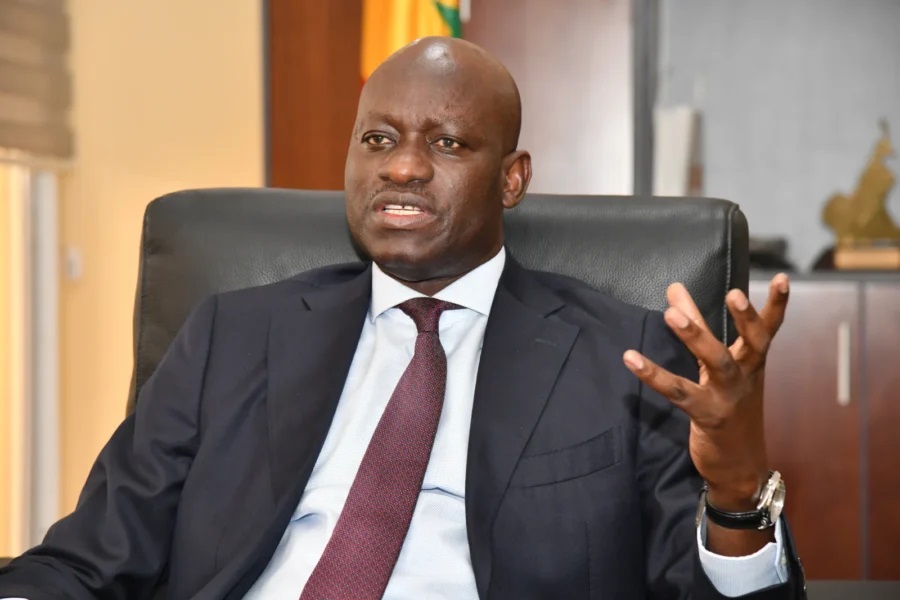 Abass Fall prêt à quitter le gouvernement dès son élection