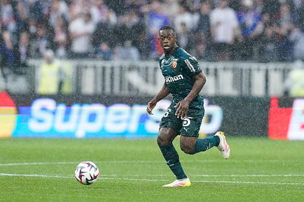 LIBRE DE TOUT CONTRAT APRÈS AVOIR QUITTÉ LENS : Nampalys Mendy débarque à Watford en Championship