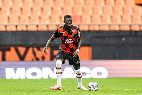 Formose Mendy du FC Lorient vers Watford
