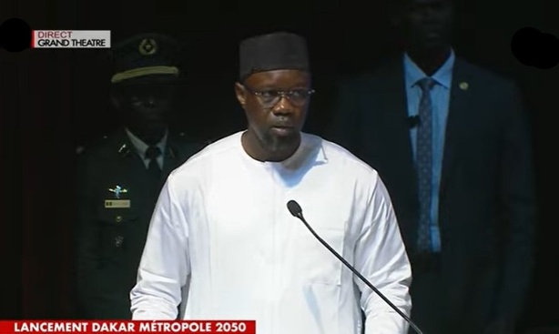 Sonko : «Dakar a longtemps grandi dans le désordre et est devenue une région saturée »