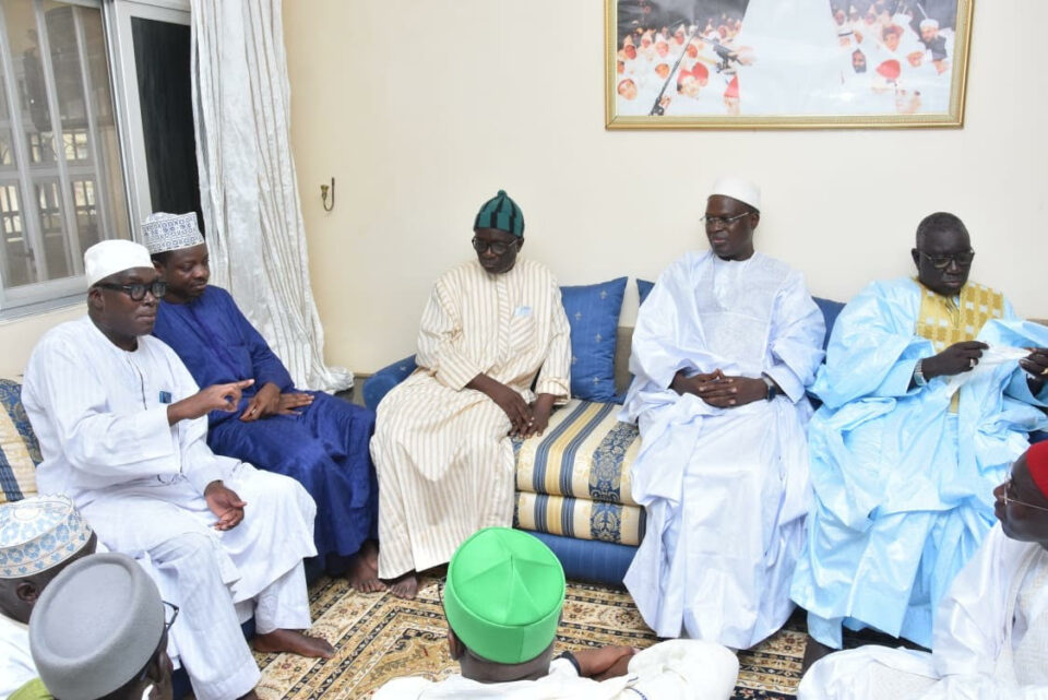 Tivaouane : Khalifa Sall à la tête d'une forte délégation a effectué son ziar