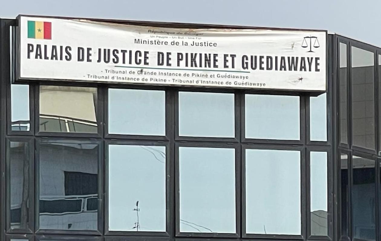 TRIBUNAL DE PIKINE GUEDIAWAYE : Mouhamed Barry prend 2 ans dont 6 mois ferme pour avoir volé le mouton de sa grand-mère, malgré la «plaidoirie» de celle-ci