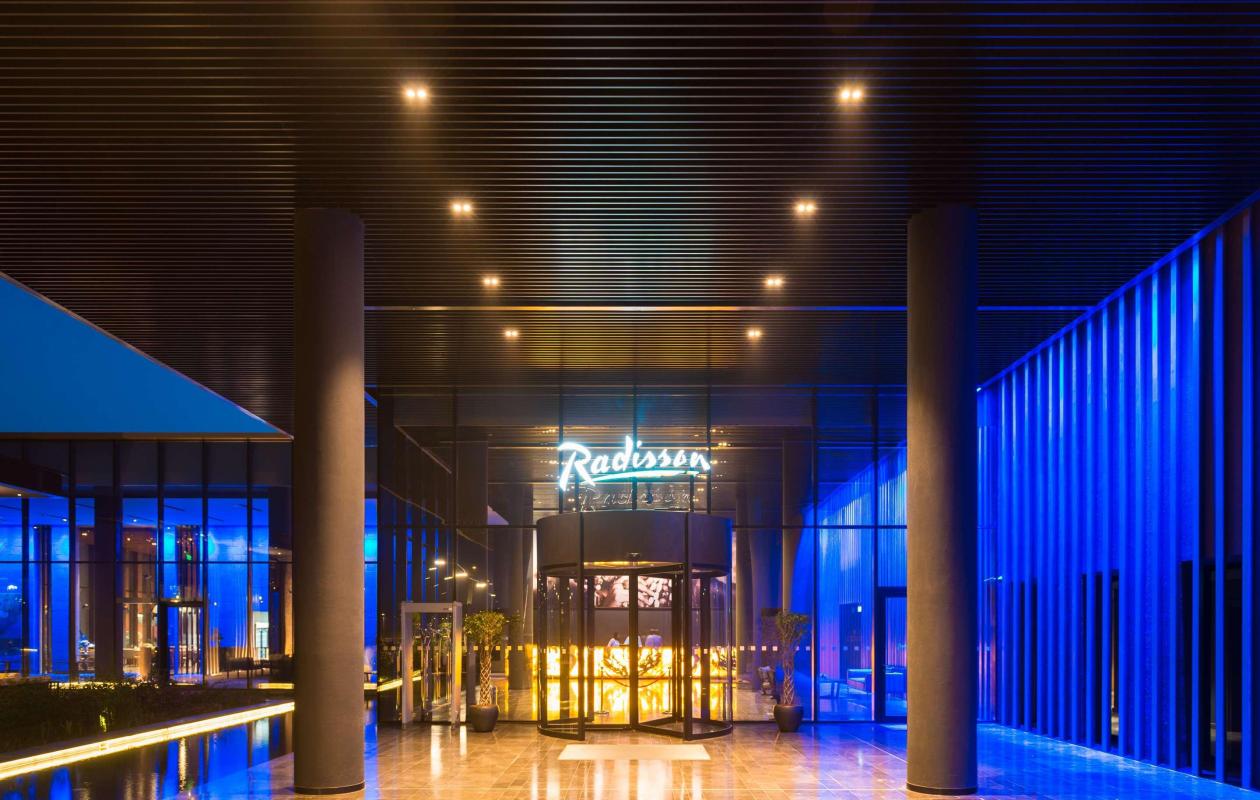 SERIE DE LICENCIEMENTS ET MENACE DE FERMETURE : La Csa vole au secours des travailleurs de l’hôtel Radisson Diamniadio