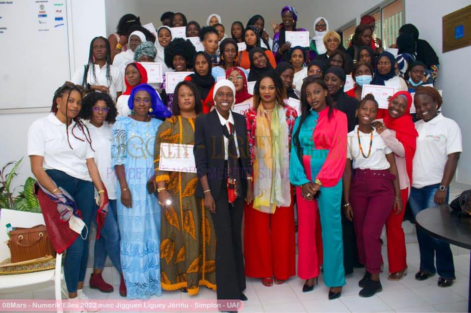 À SANGALKAM, LES JEUNES FILLES PRENNENT LA PAROLE : Une journée d’échanges, de créativité et d’engagement signée Jlj