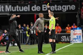 APRÈS UN DÉBUT DE SAISON MARQUÉ PAR SEULEMENT DEUX VICTOIRES EN 10 JOURNÉES DE LIGUE 1 : Rennes et Habib Bèye entre rumeurs de maintien et de licenciement