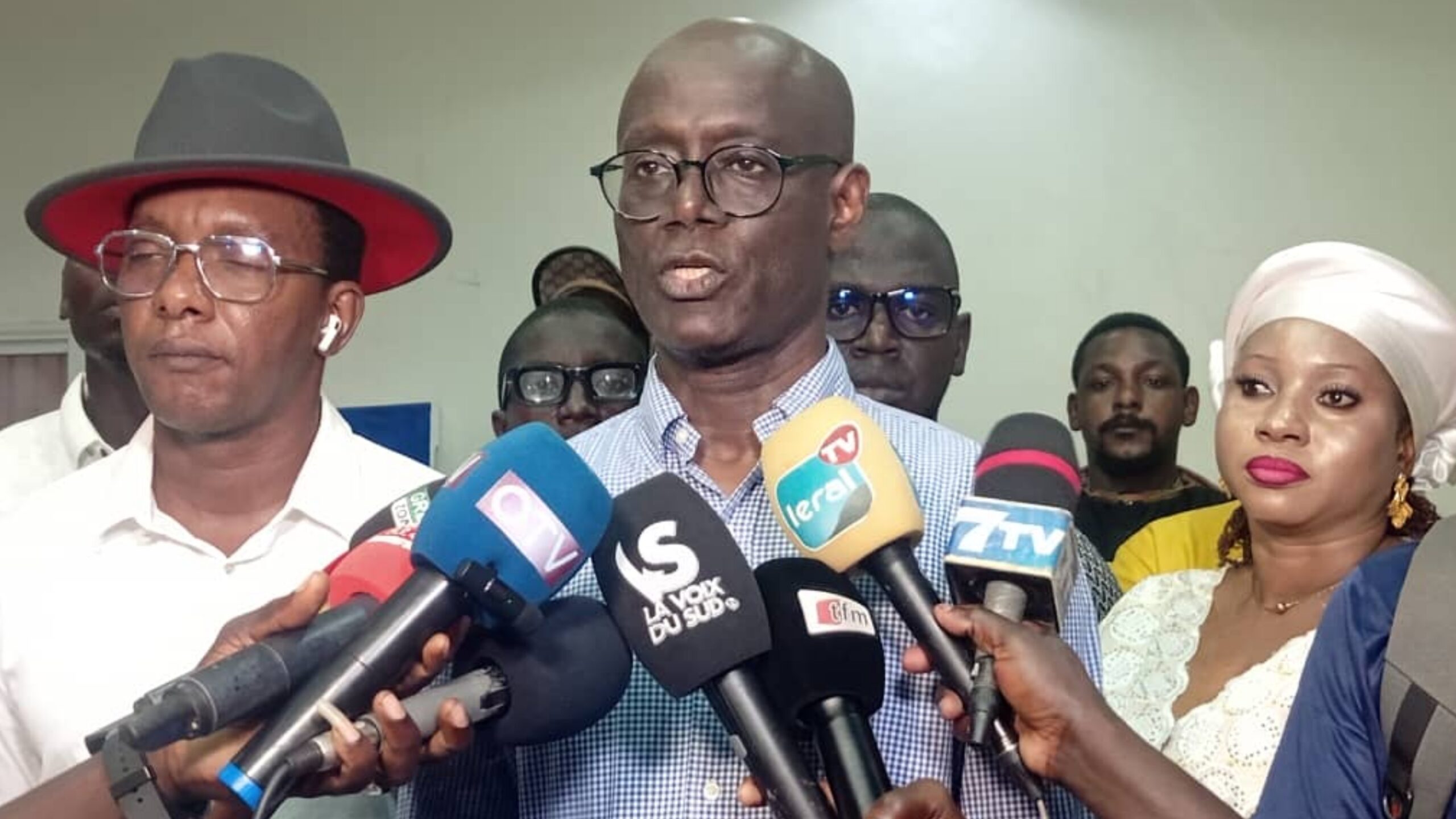 À ZIGUINCHOR, THIERNO ALASSANE SALL TITILLE LE RÉGIME : «Les fruits n’ont pas tenu la promesse des fleurs»