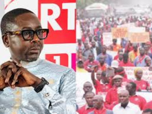PORT DE BRASSARDS ROUGE À LA RTS : Synpics et Synpap manifestent contre la gestion de Pape Alé Niang et annoncent une assemblée générale le mercredi 17 décembre