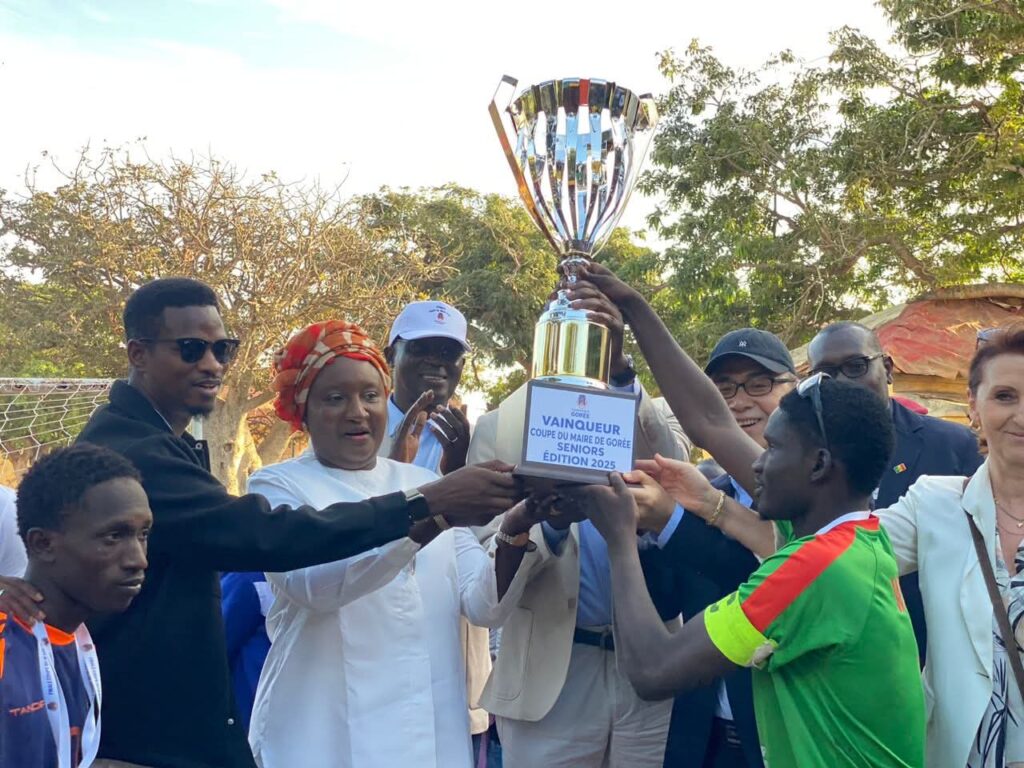 COUPE DU MAIRE DE GOREE : Me Augustin Senghor salue Abdoulaye Thiam et la presse sportive