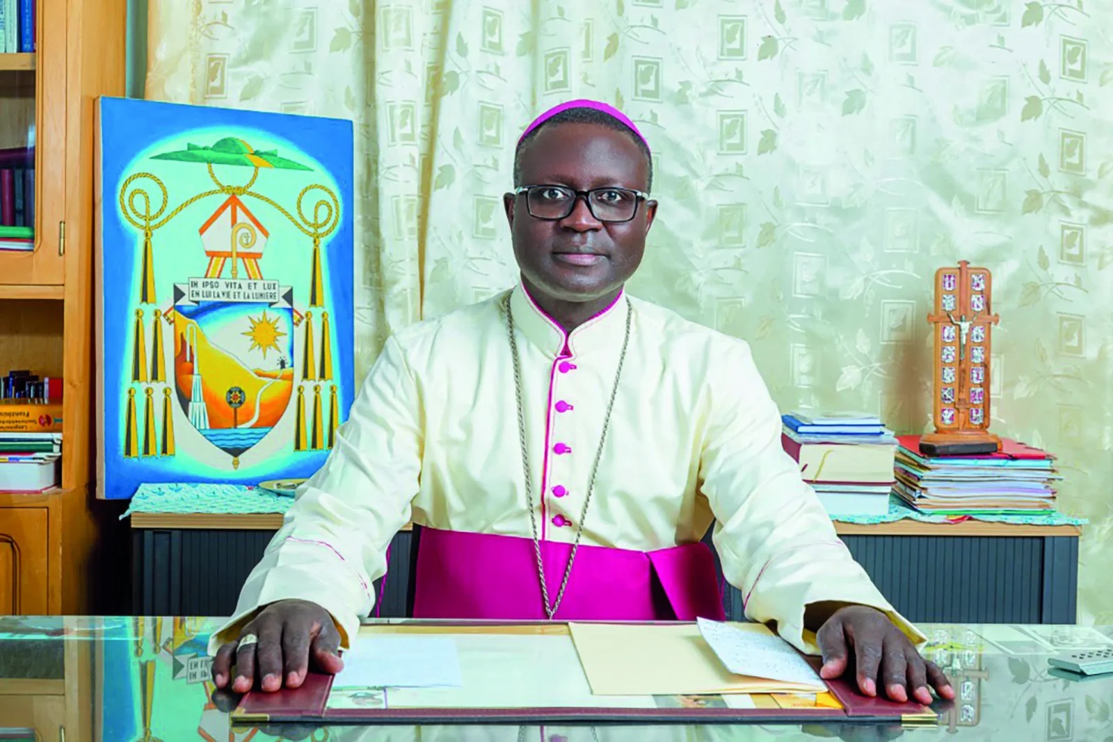 NOËL SOUS LE SCEAU DE LA PAIX : L’appel total de Monseigneur André Guèye à la réconciliation nationale