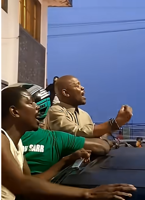 Tahirou Sarr et le zikr layène