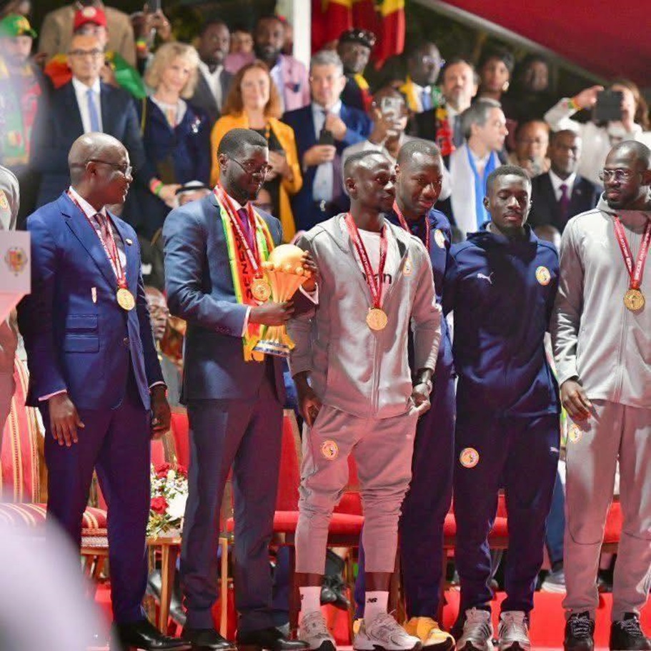 HOMMAGE ET RECONNAISSANCE NATIONALE : Diomaye Faye dégaine 3,5 milliards et 6ha pour les Lions et leur encadrement