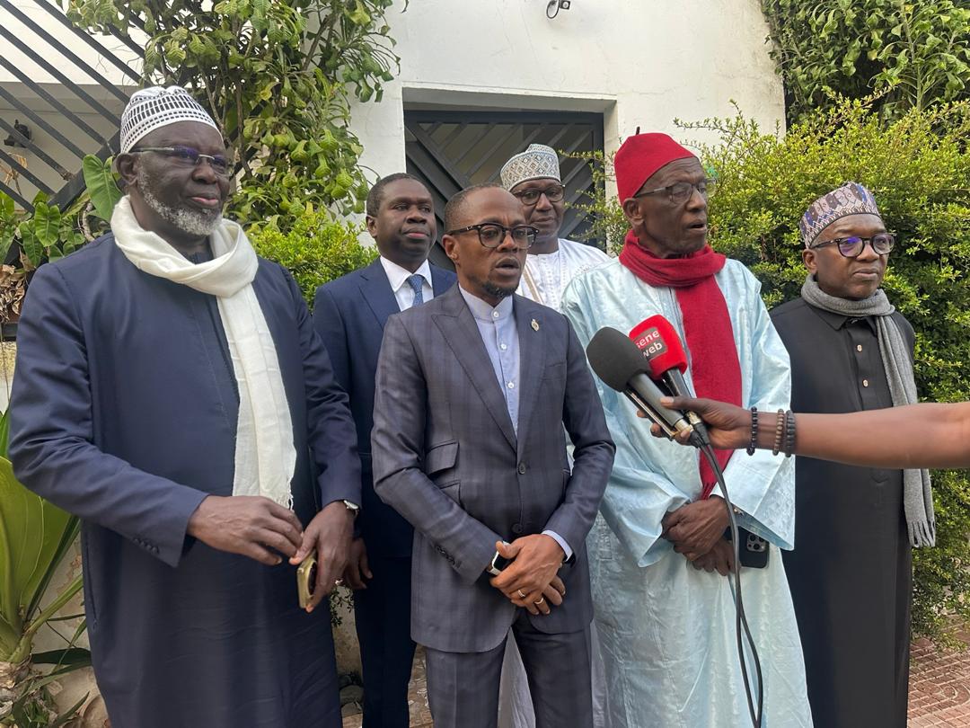 Solidarité politique : Une délégation des anciens présidents de groupe parlementaire du Sénégal, au domicile du président Doudou Wade