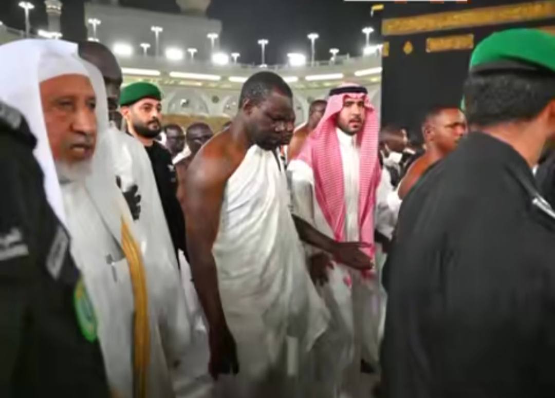 Ousmane Sonko accomplit la Oumrah à La Mecque