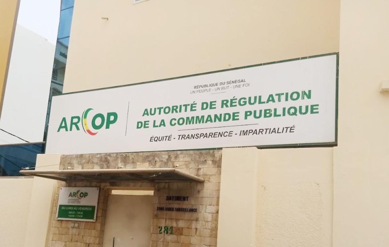 L’ARCOP SAUVE PLUS DE 366 MILLIONS DE FCFA SUR LE CHANTIER DES CENTRES FISCAUX : Les graves irrégularités de l’Agence de construction des bâtiments et édifices publics