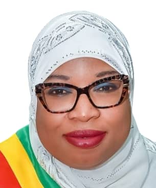 La piteuse députée Ramatoulaye Ndom sur les financements du ministère de la Famille et des Solidarités destinée aux femmes