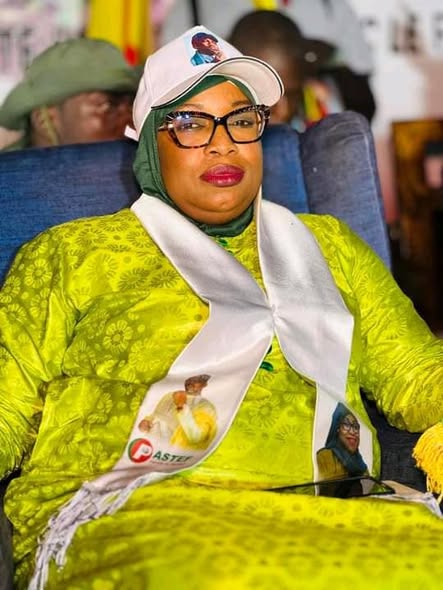 La piteuse députée Ramatoulaye Ndom sur les financements du ministère de la Famille et des Solidarités destinée aux femmes