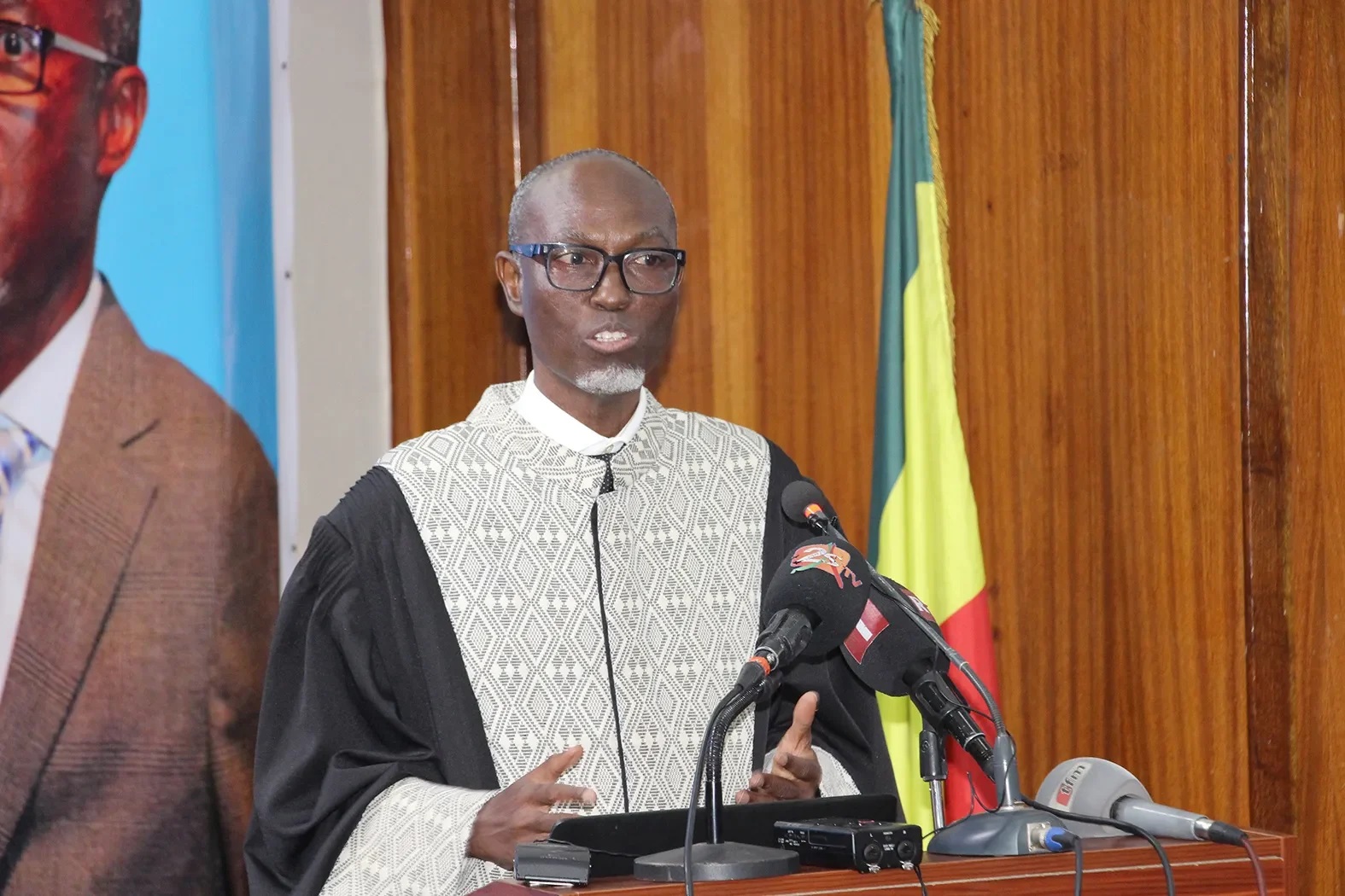 DIFFAMATION : Paulette Rita Xavière Badiane condamnée à 6 mois de prison avec sursis et à payer au Pr Moussa Seydi 3 millions de dédommagement