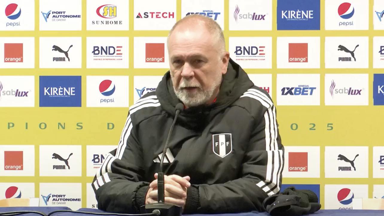 MANO MENEZES, SELECTIONNEUR DU PEROU :« Dans le football, le verdict du terrain doit être privilégié… Nous affrontons les champions d'Afrique »