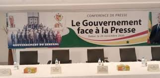 Le gouvernement parle