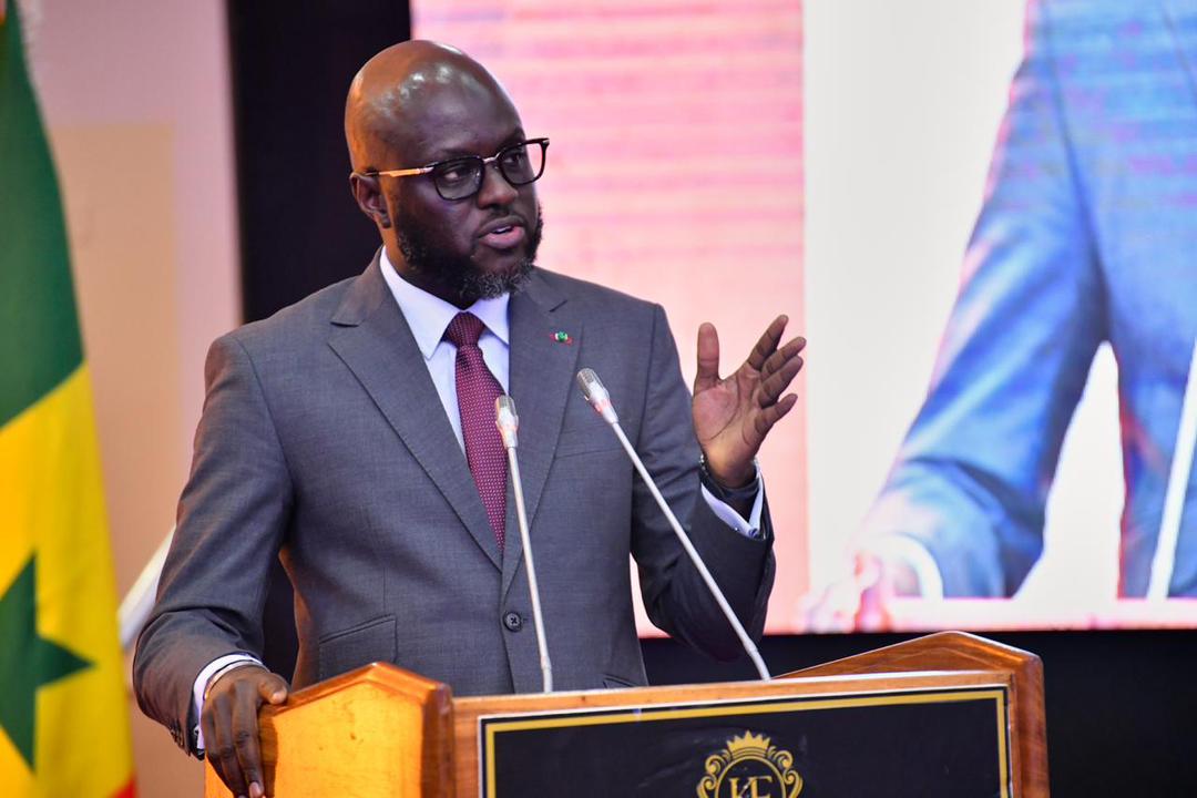 Titre : El Malick Ndiaye, président de l'Assemblée nationale : "la restructuration n'est pas l'option retenue par le Sénégal"