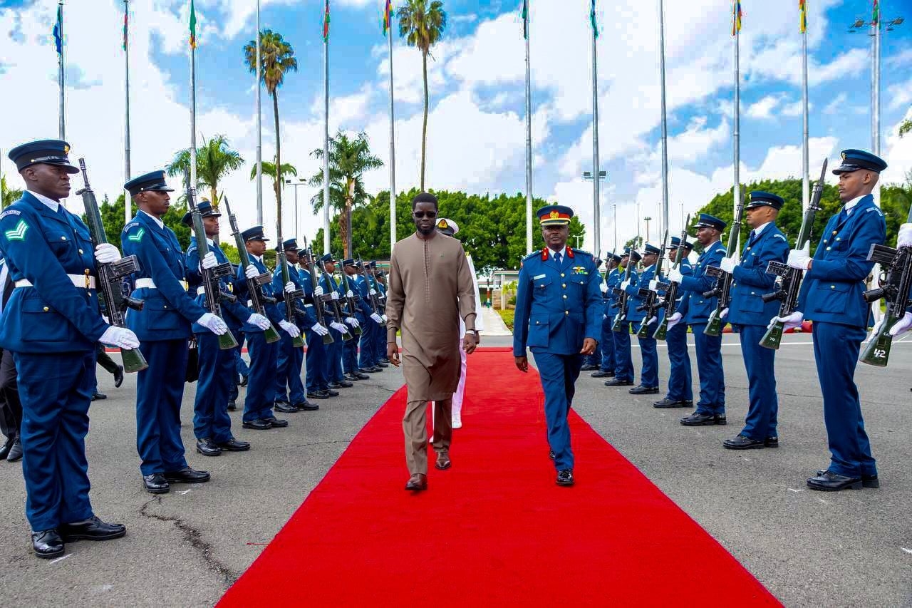 Fin de séjour à Nairobi : le Président Bassirou Diomaye Faye regagne Dakar à l'issue du Sommet Africa Forward